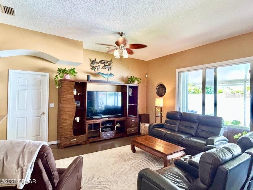 Image 4 of 35 For 3806 Islamorada Drive