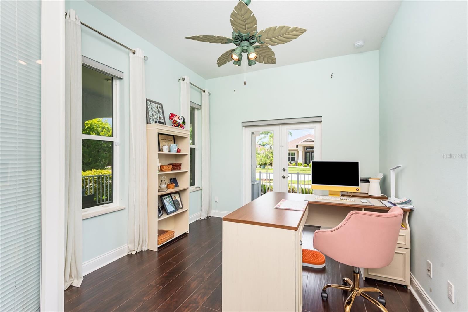 Image 14 of 30 For 3218 Medici Boulevard