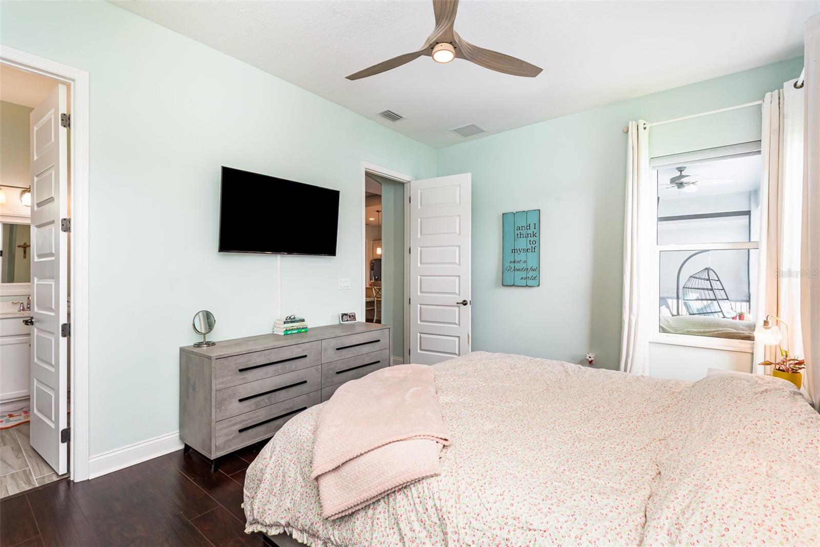 Image 17 of 30 For 3218 Medici Boulevard