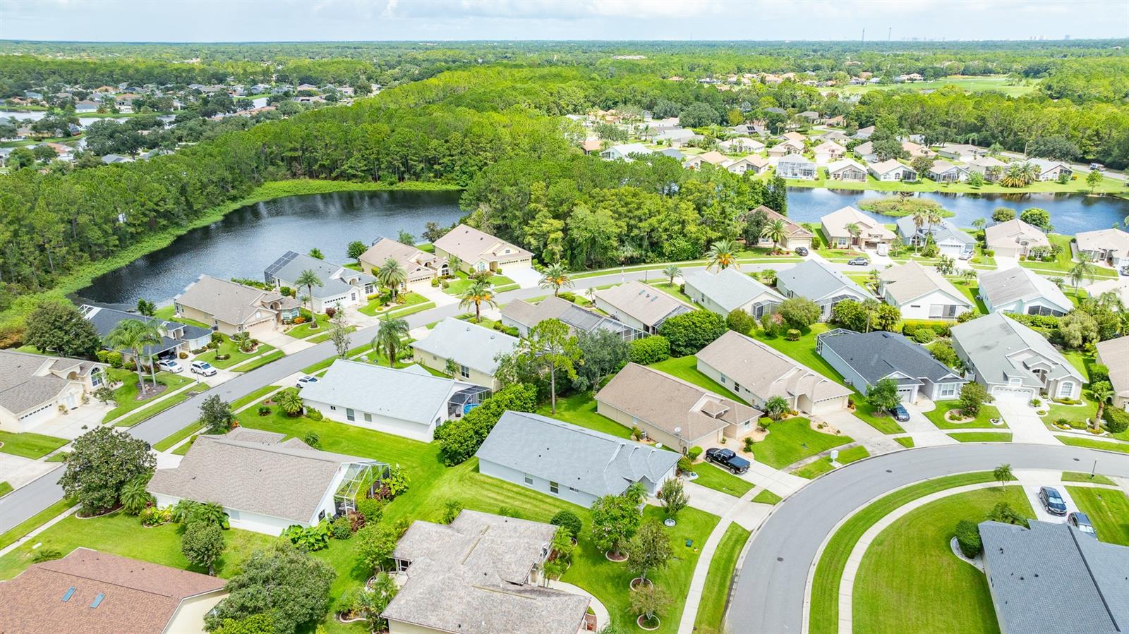 Image 57 of 62 For 1175 Sable Key Circle