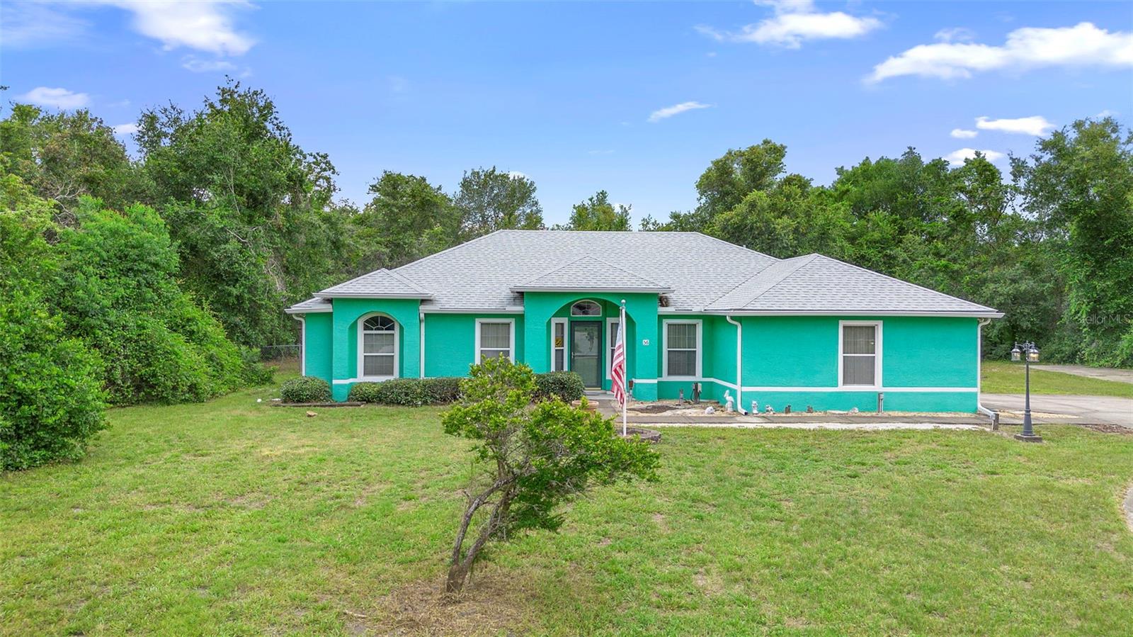 Image 11 of 52 For 56 Spruce Lane