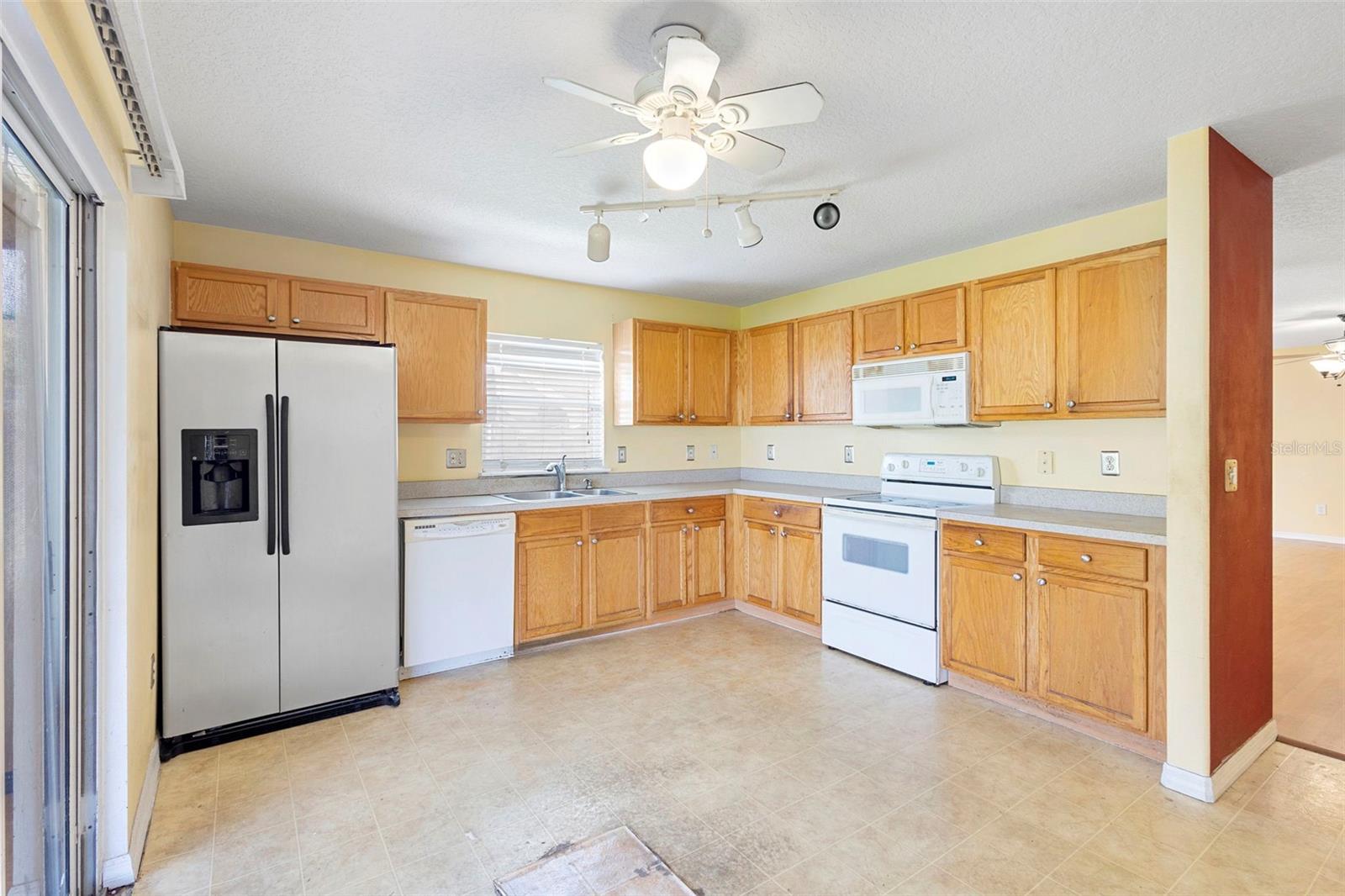 Image 10 of 48 For 2532 Abacus Court