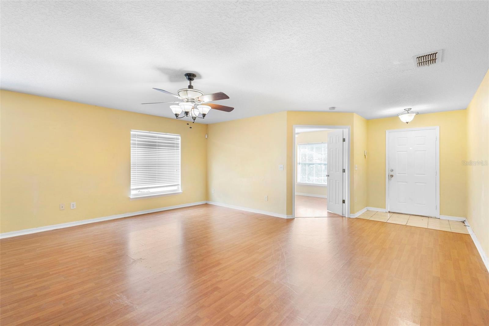 Image 21 of 48 For 2532 Abacus Court