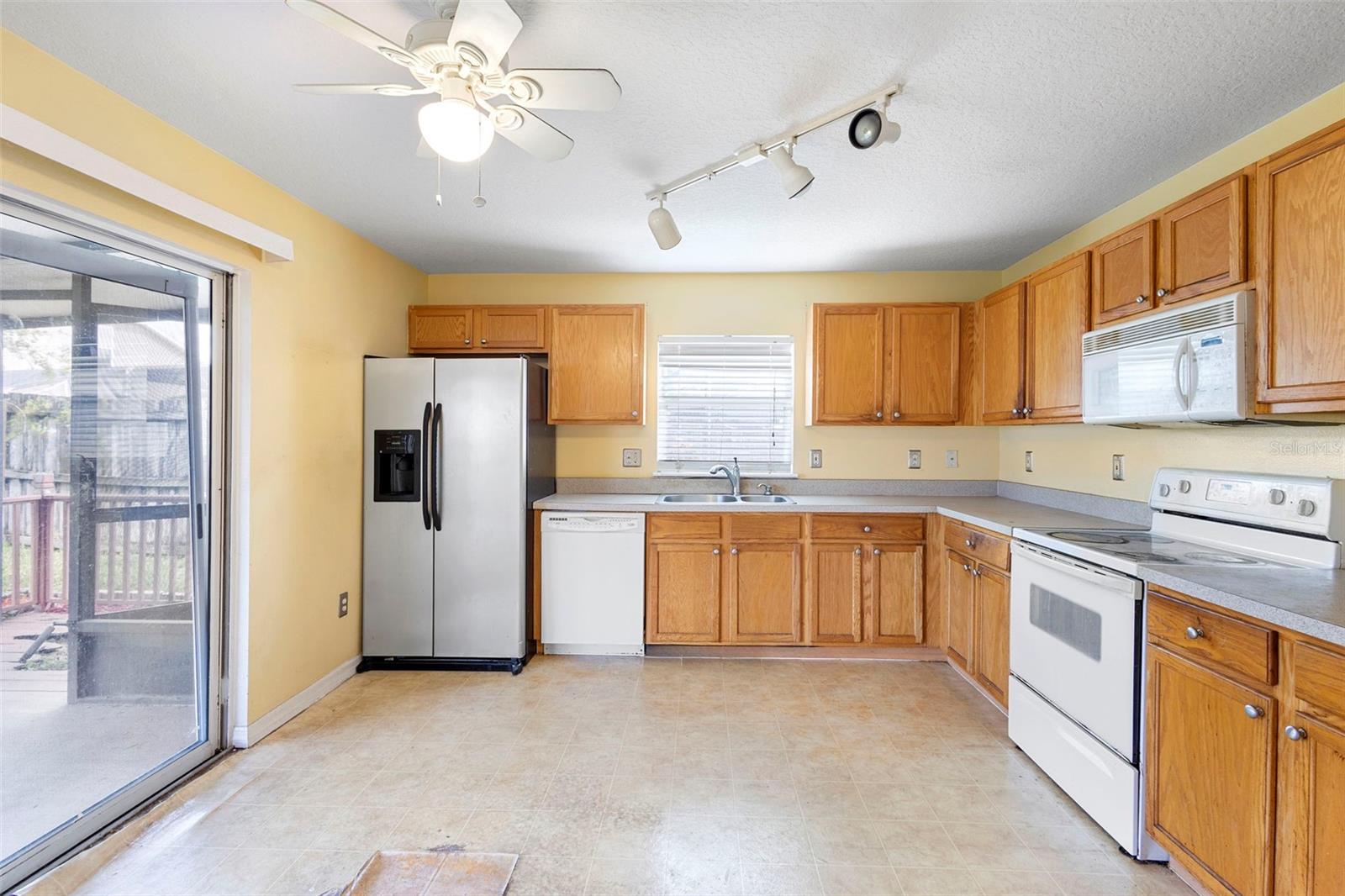 Image 8 of 48 For 2532 Abacus Court