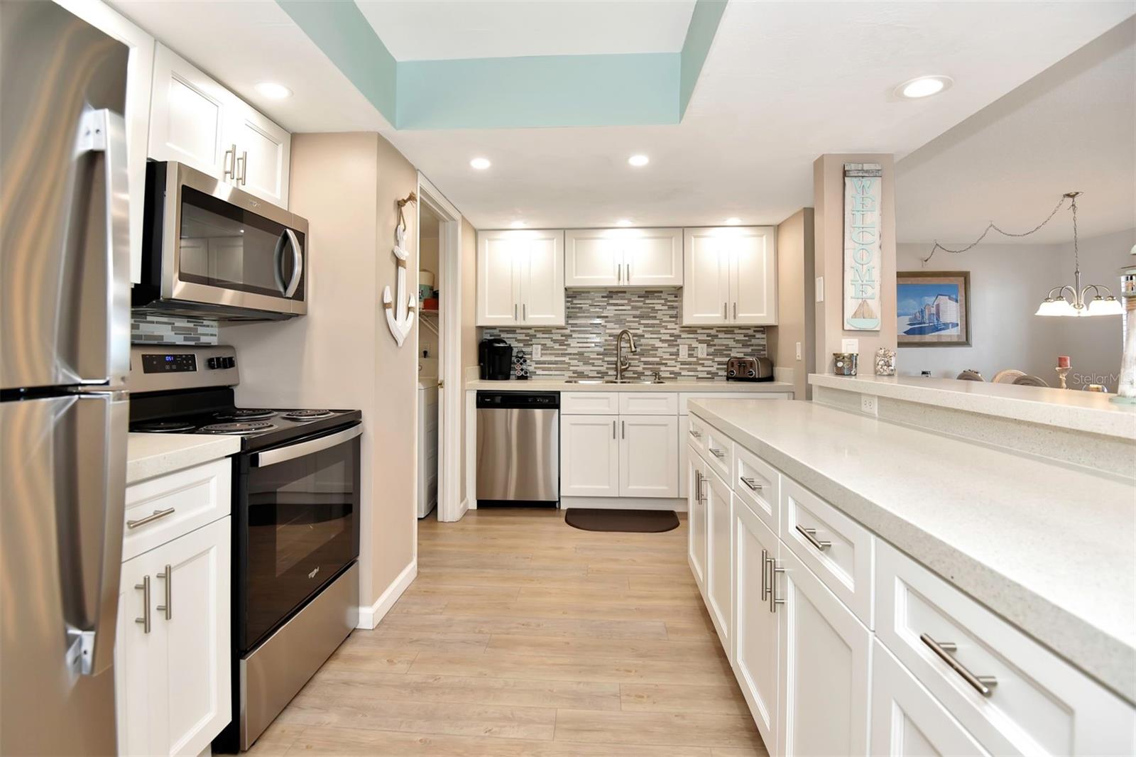 Image 15 of 51 For 1513 Ocean Shore Boulevard 7b