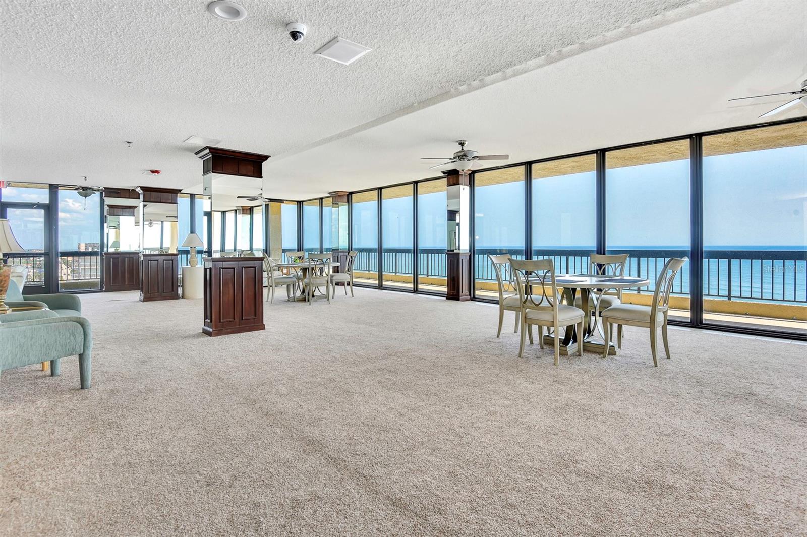 Image 40 of 51 For 1513 Ocean Shore Boulevard 7b