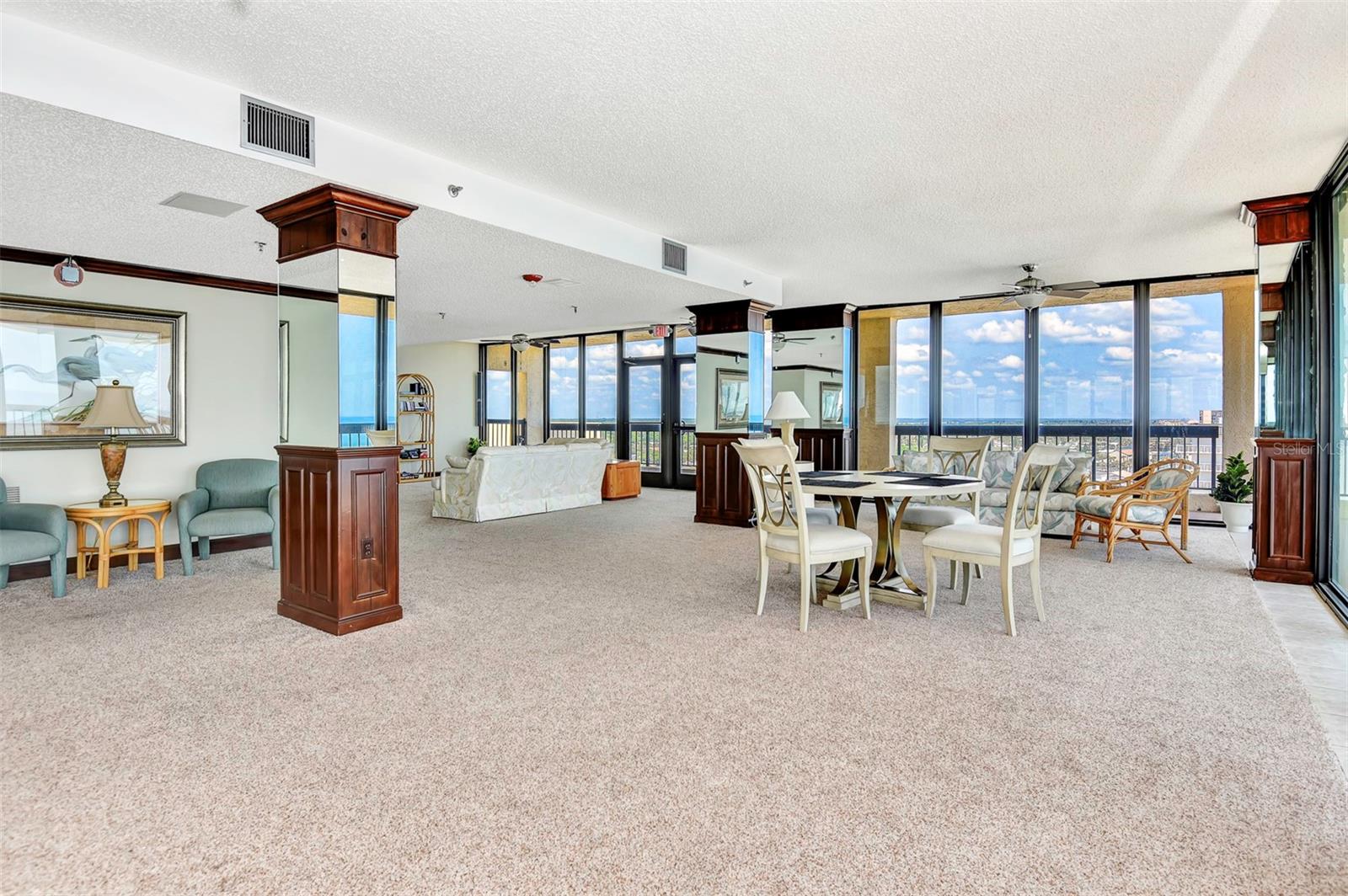 Image 43 of 51 For 1513 Ocean Shore Boulevard 7b