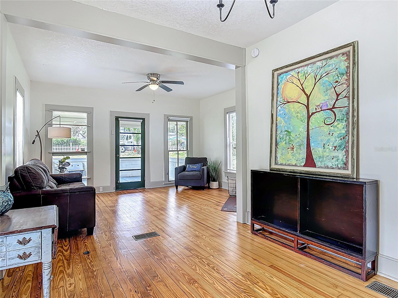 Image 31 of 55 For 601 Adelle Avenue