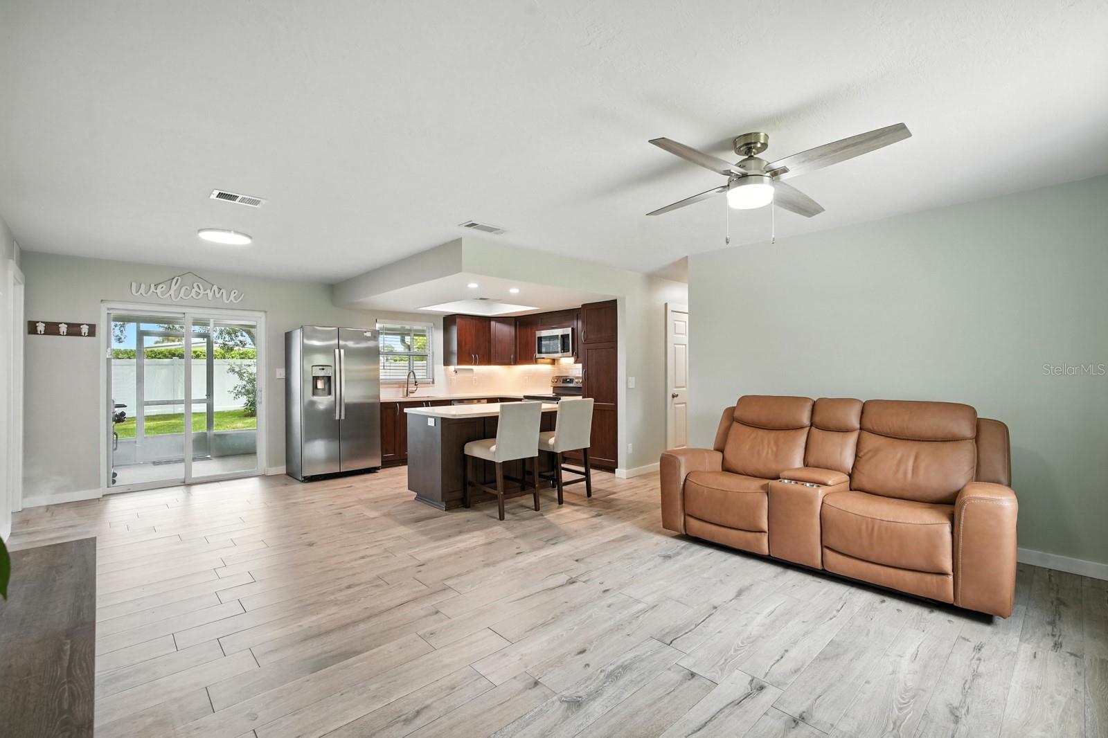Image 10 of 39 For 1022 Tompkins Drive