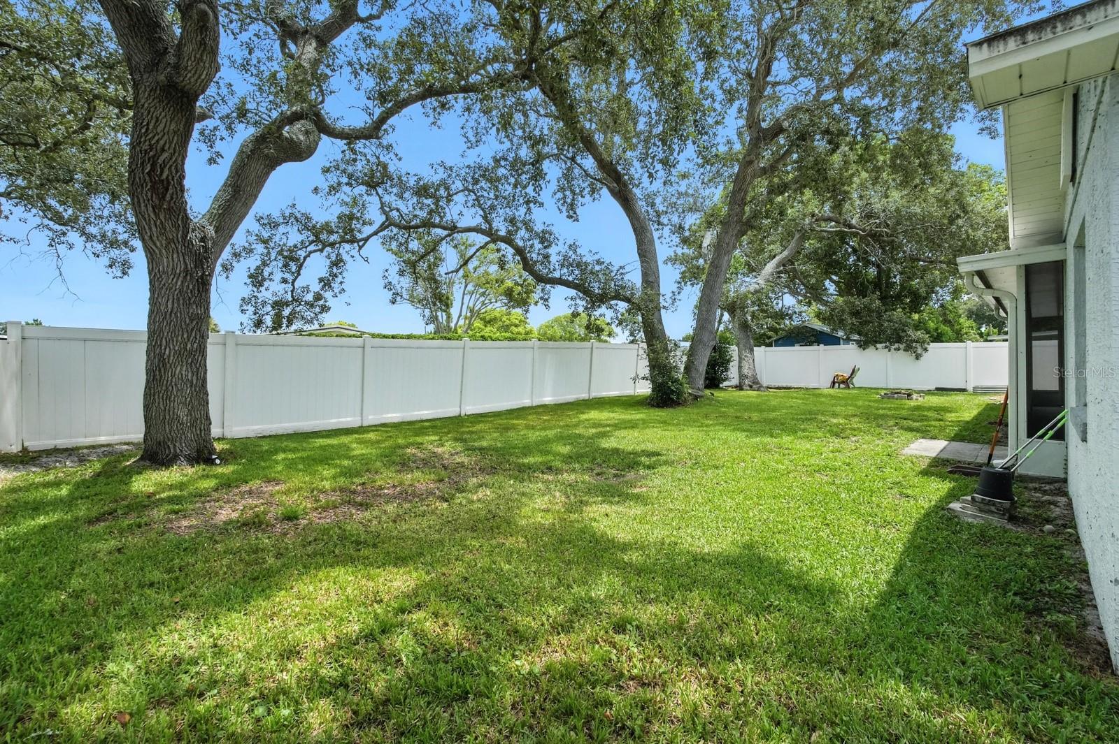 Image 26 of 39 For 1022 Tompkins Drive