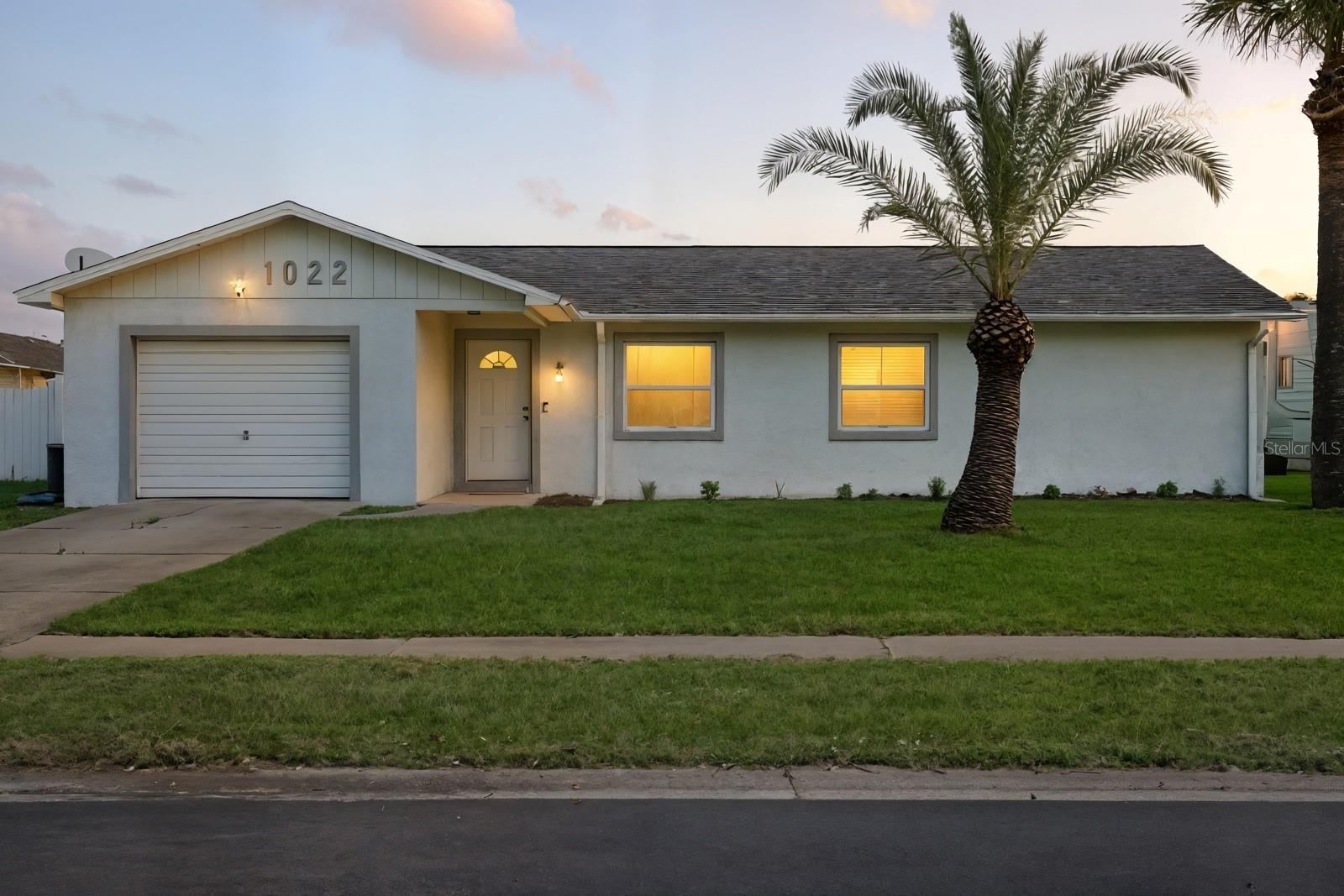 Image 6 of 39 For 1022 Tompkins Drive