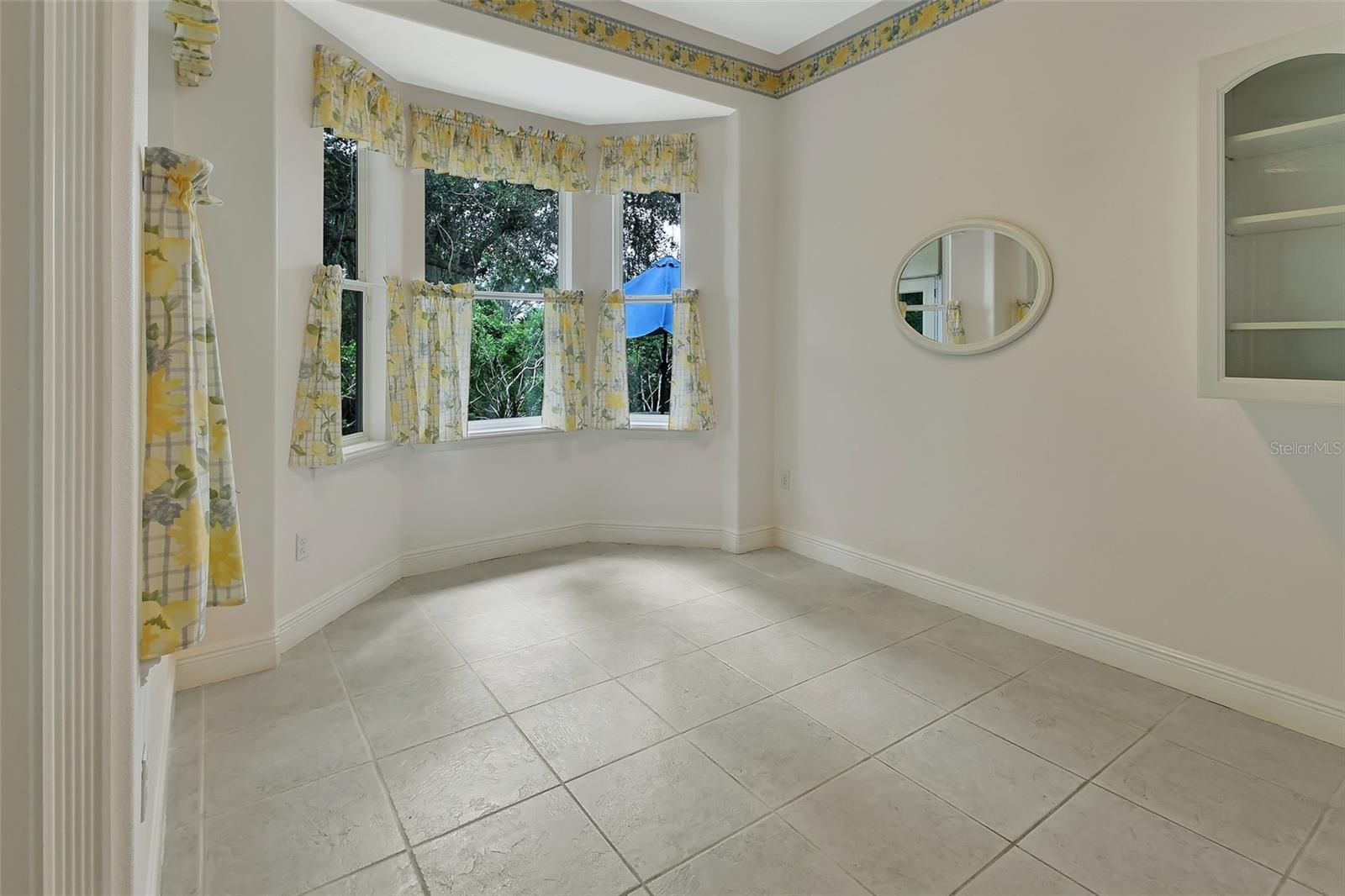 Image 14 of 42 For 3613 Royal Fern Circle