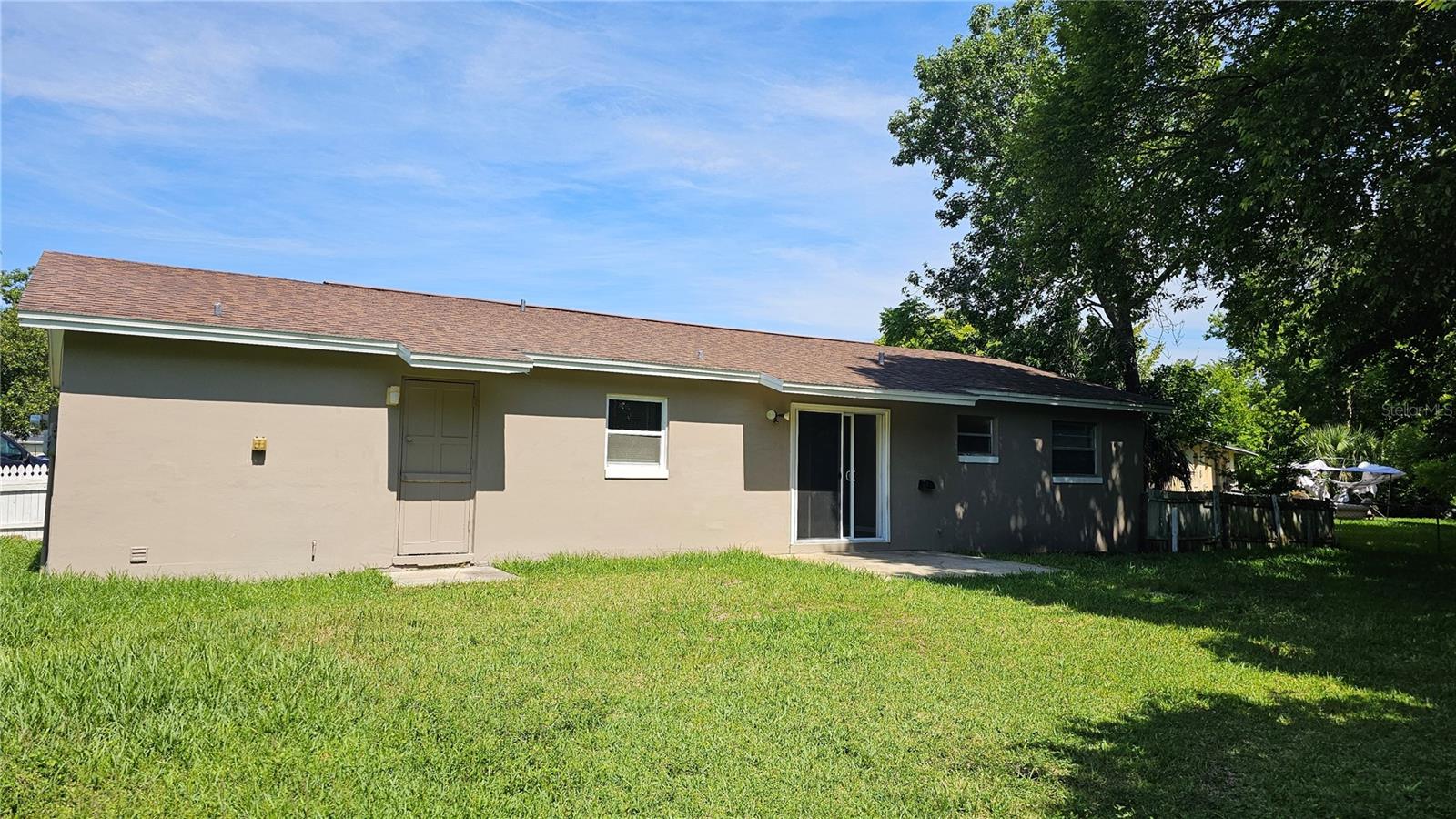 Image 8 of 23 For 291 Michael Avenue