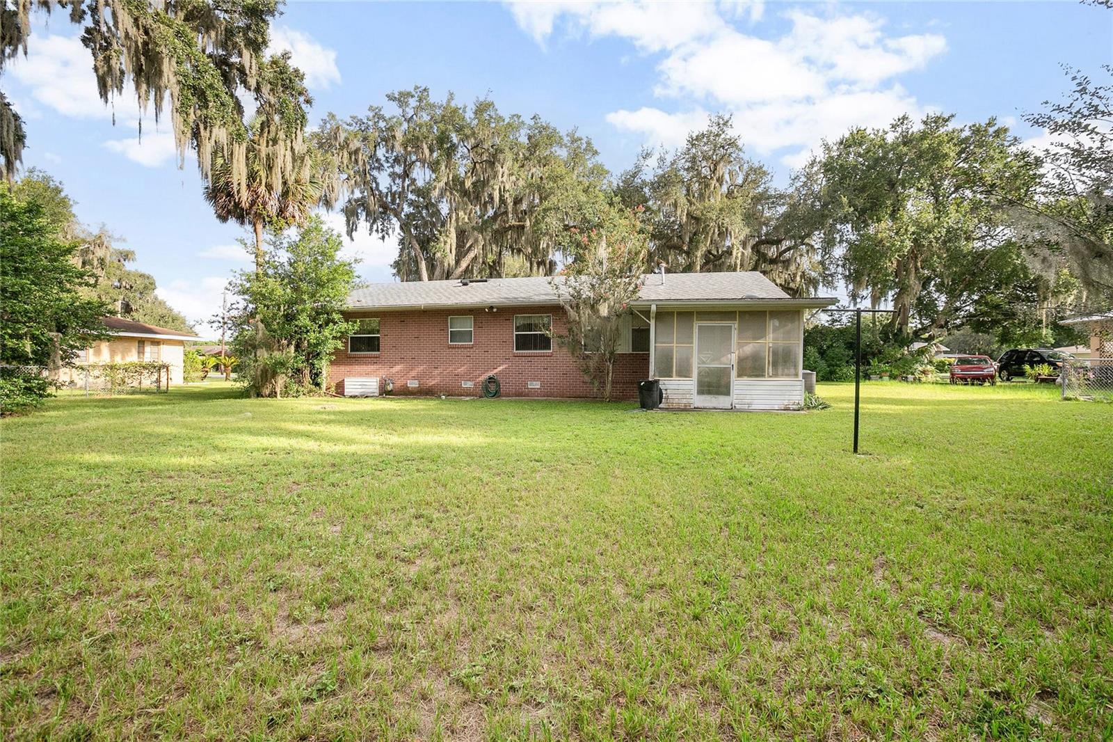 Image 19 of 23 For 14 Volusia Drive