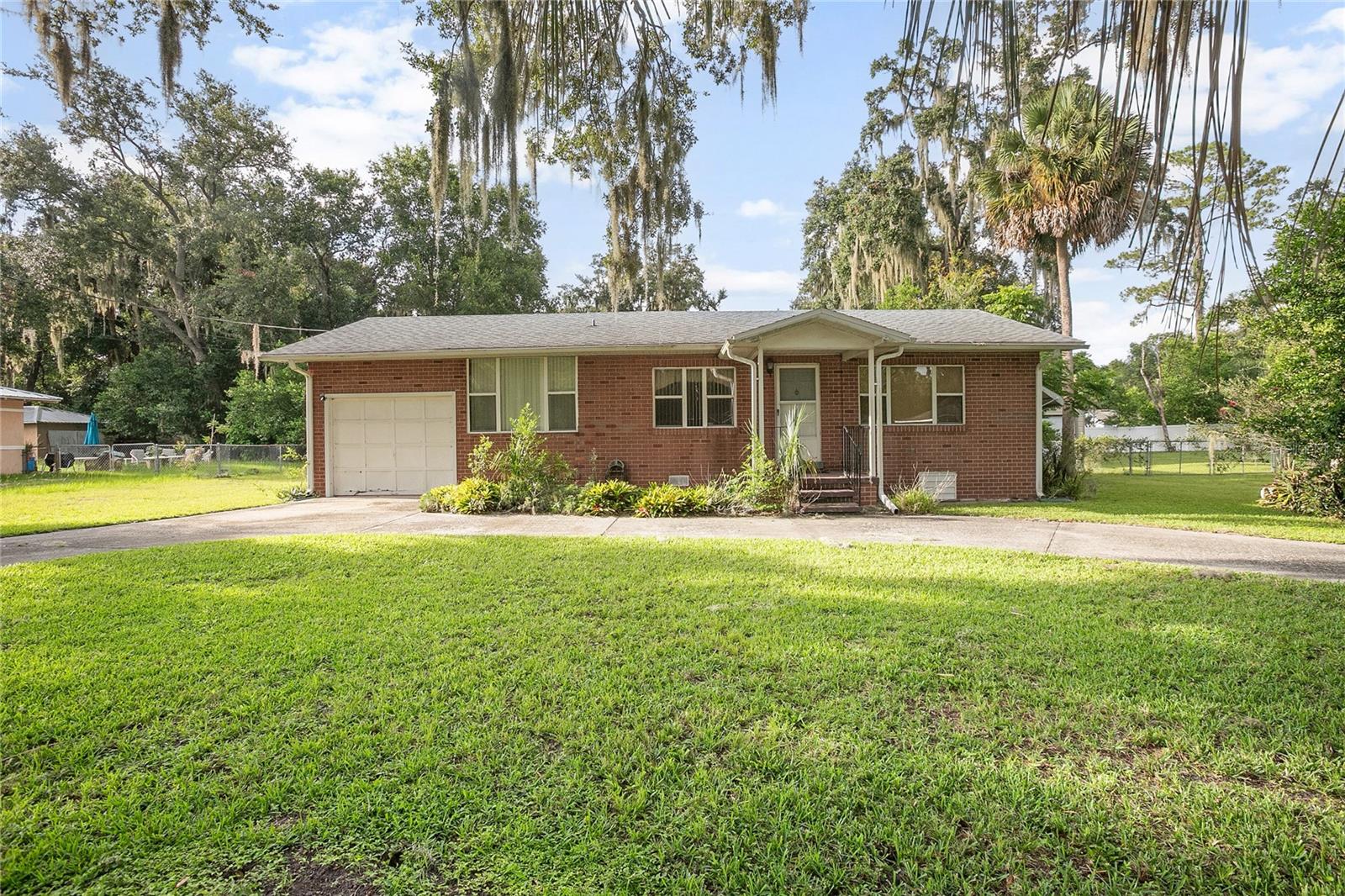 Image 3 of 23 For 14 Volusia Drive