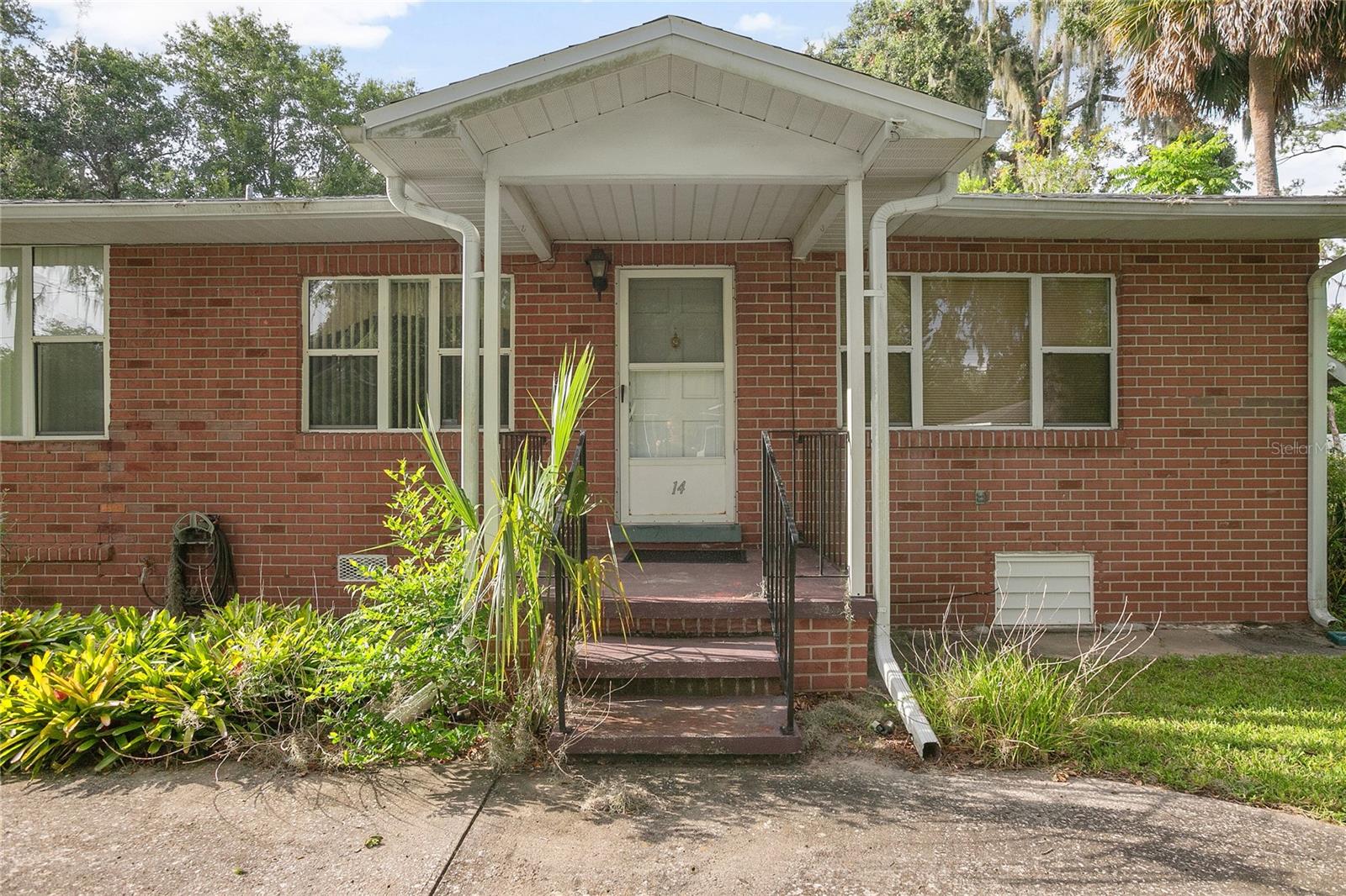 Image 4 of 23 For 14 Volusia Drive