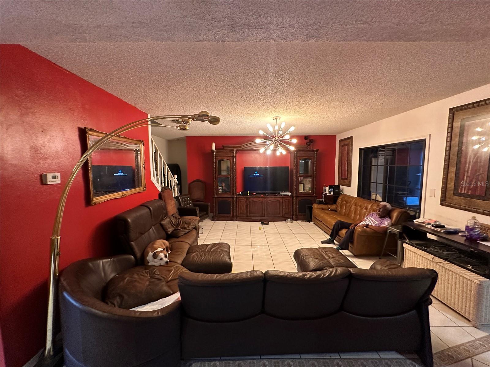 Image 31 of 48 For 2 Leisure Wood Way