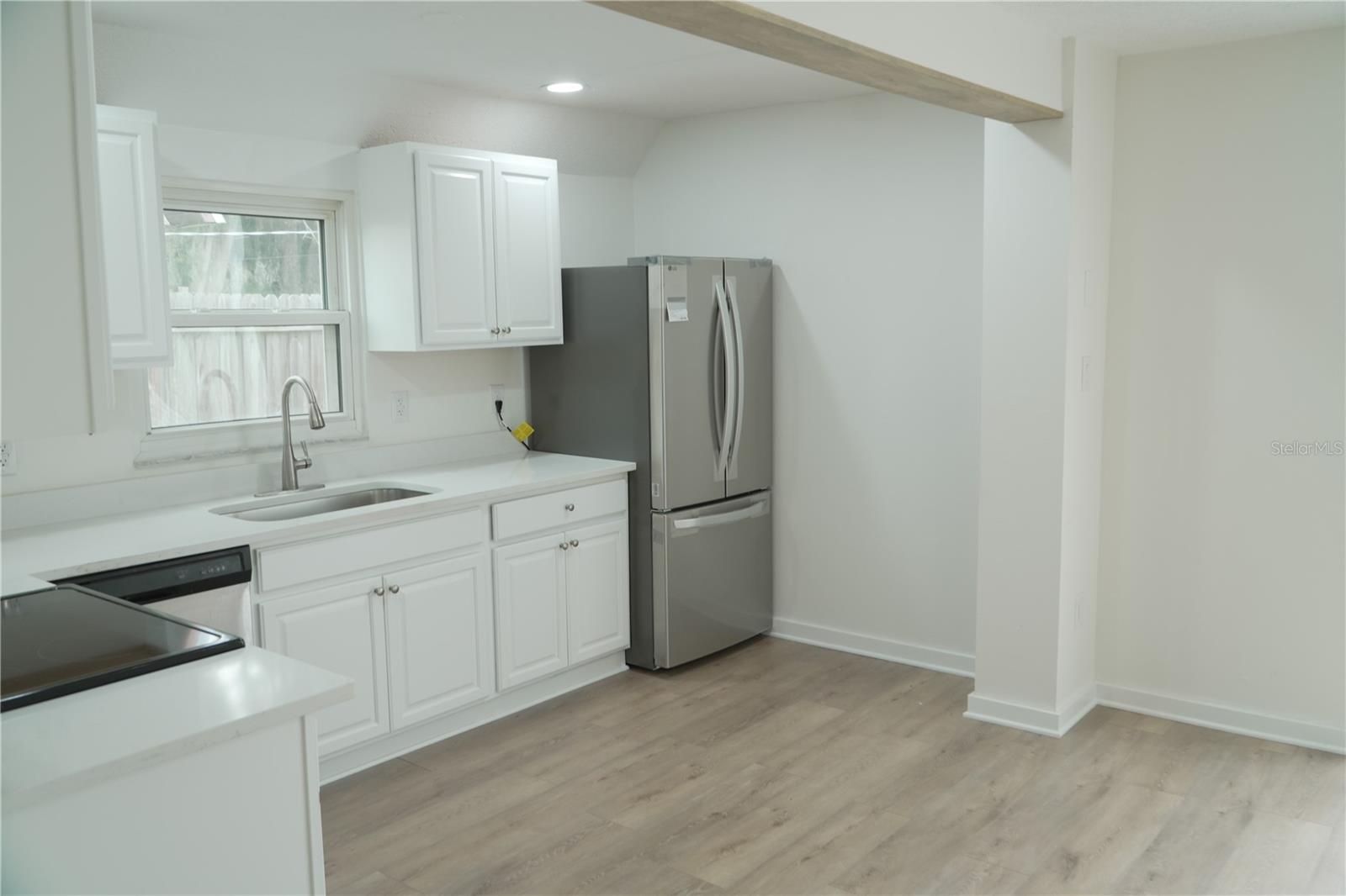 Image 5 of 23 For 722 65th Avenue E