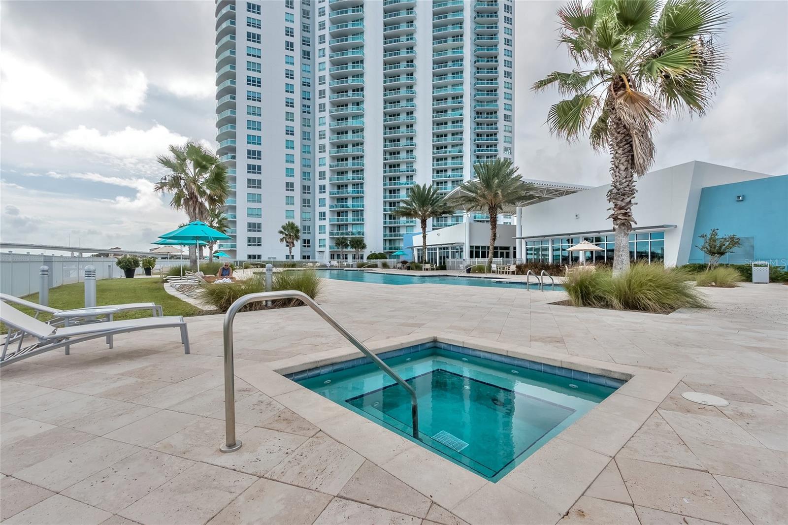 Image 41 of 53 For 231 Riverside Drive 1108-1