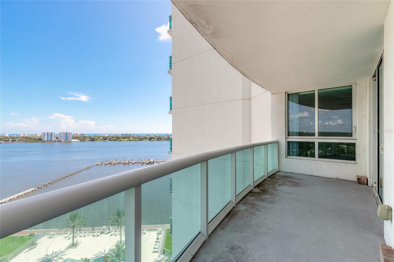 Image 6 of 53 For 231 Riverside Drive 1108-1