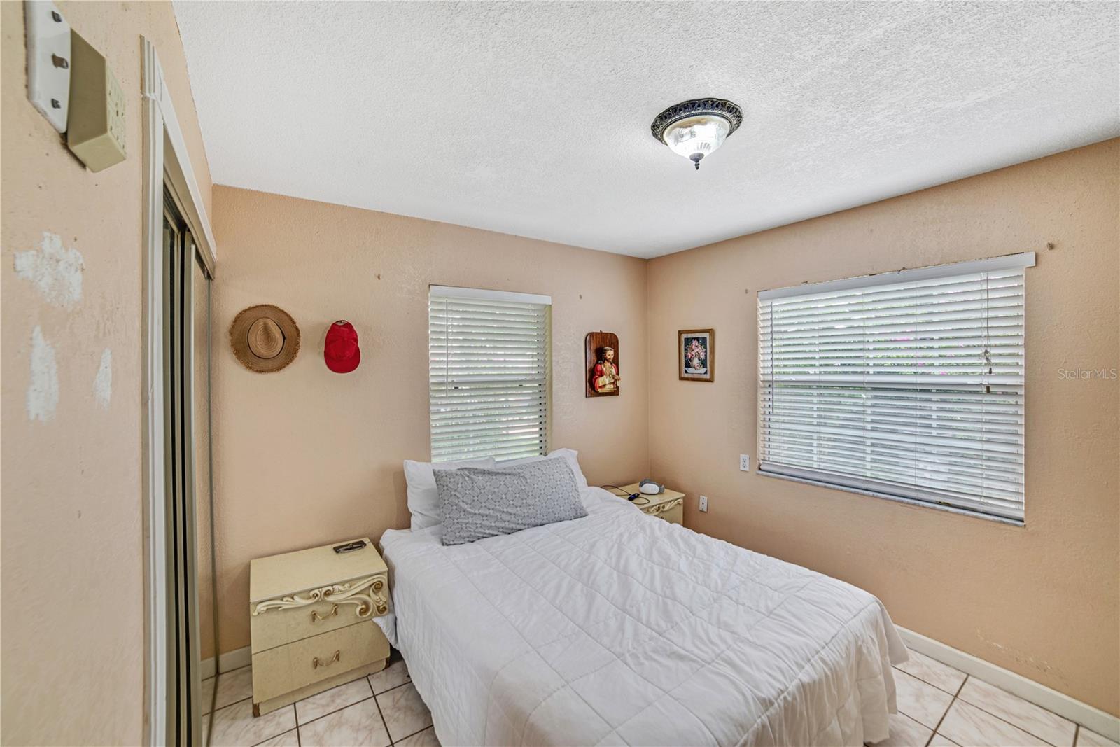 Image 34 of 37 For 1311 Galsworthy Avenue