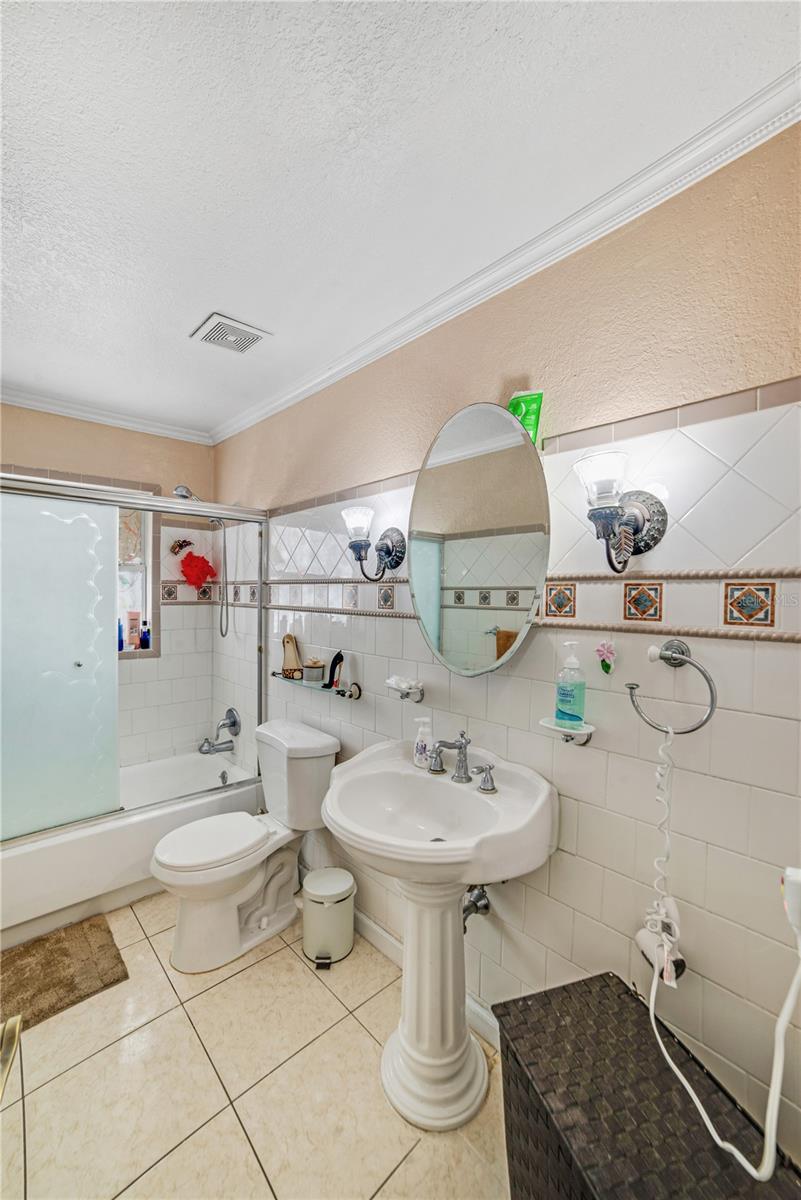 Image 36 of 37 For 1311 Galsworthy Avenue
