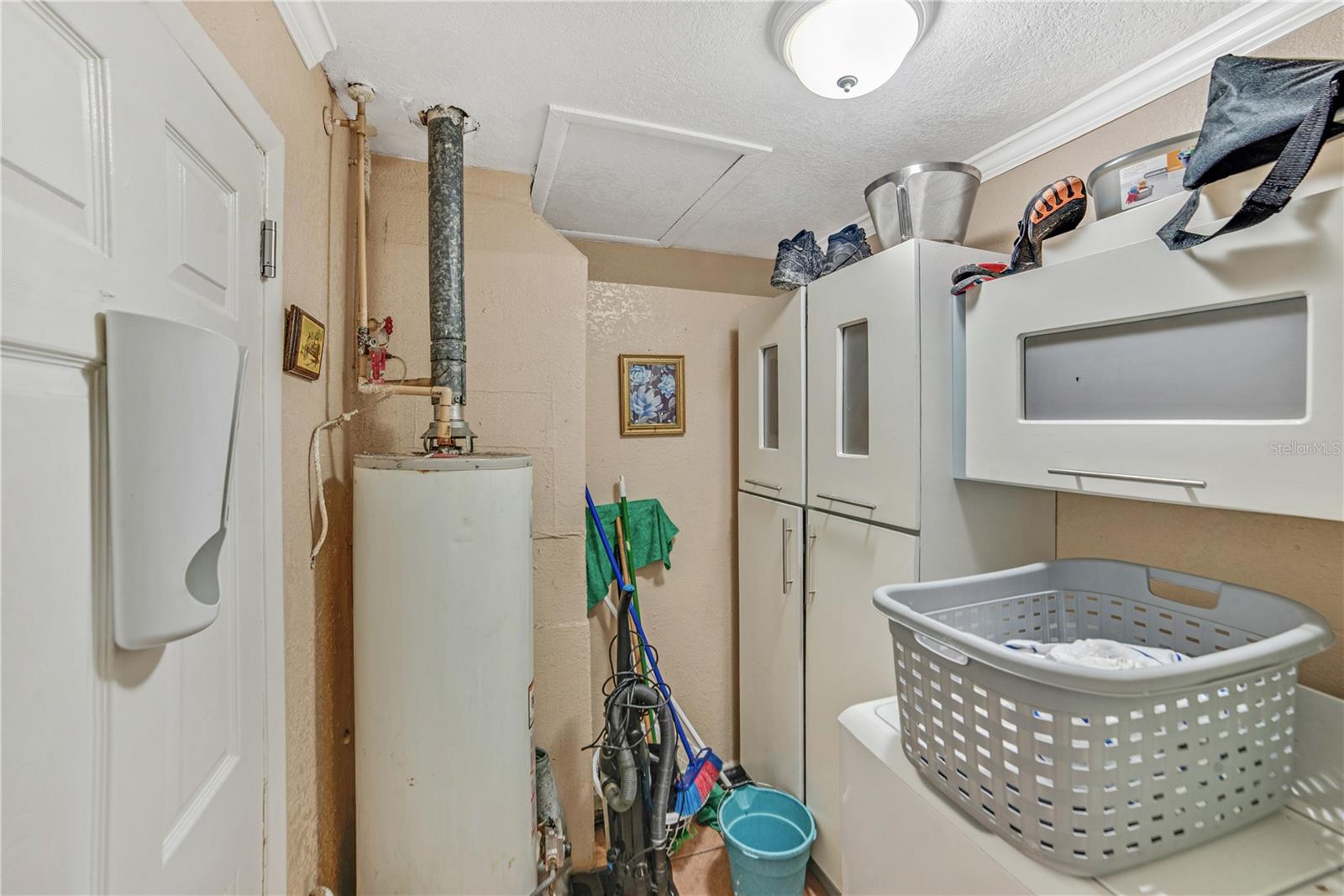 Image 7 of 37 For 1311 Galsworthy Avenue