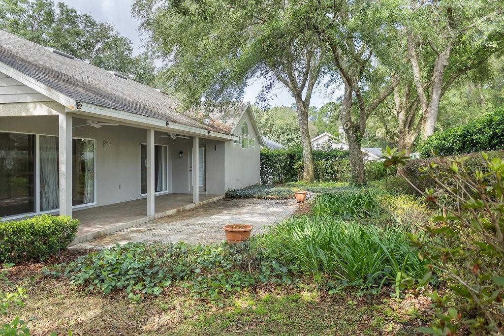 Image 15 of 16 For 1407 Whispering Woods Way