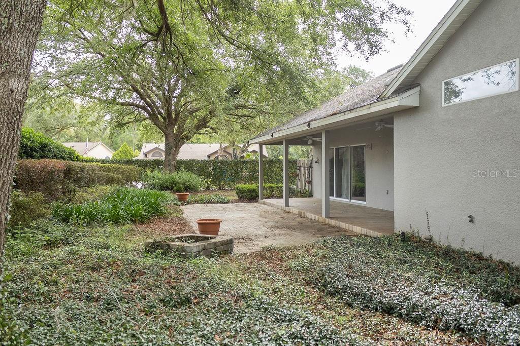 Image 16 of 16 For 1407 Whispering Woods Way