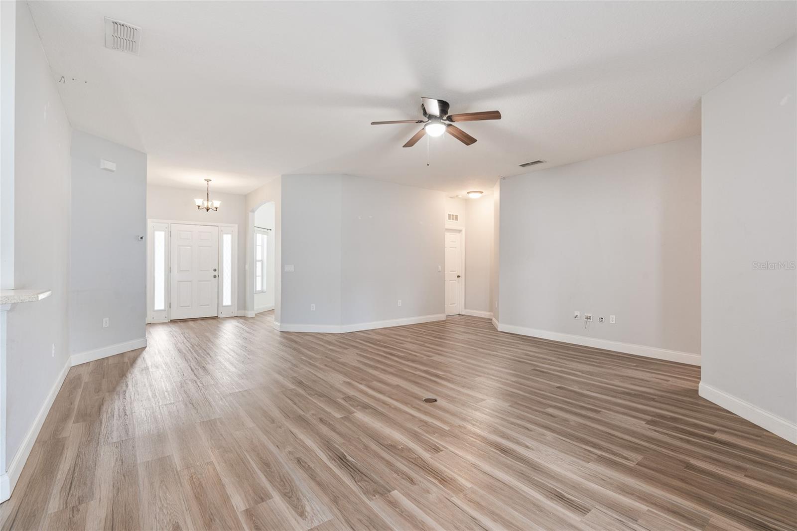Image 11 of 46 For 603 Cypress Oak Circle