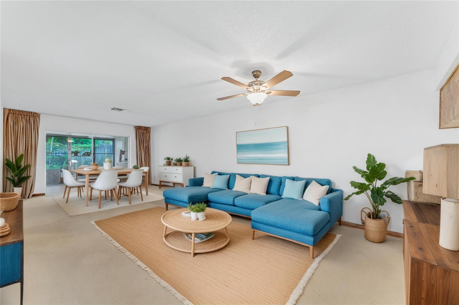 Image 4 of 18 For 4 Sugarberry Circle