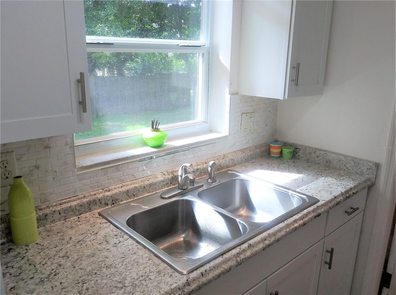 Image 11 of 21 For 641 Merrimac Street
