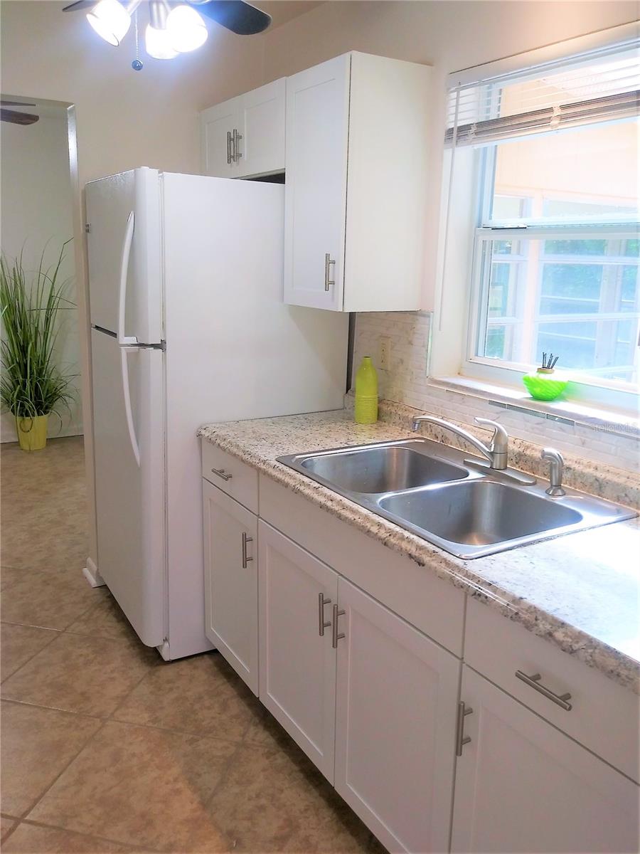 Image 15 of 21 For 641 Merrimac Street