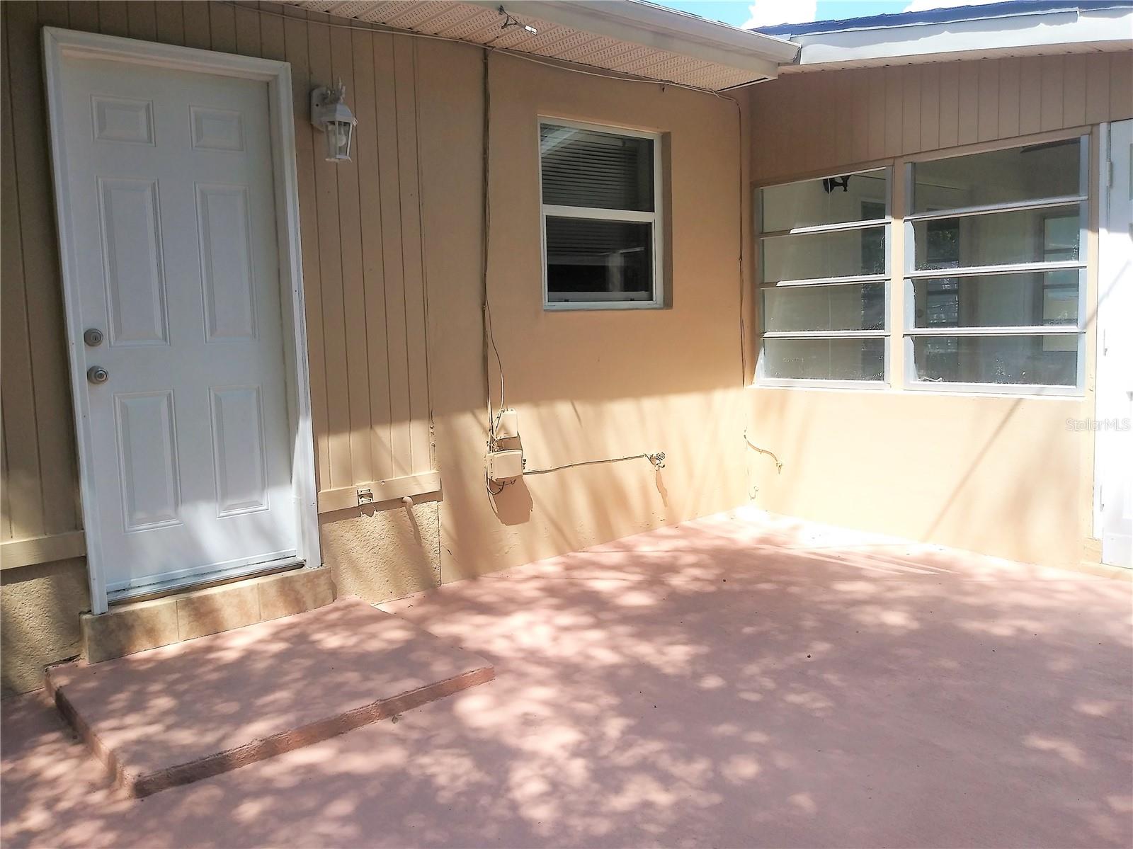 Image 5 of 21 For 641 Merrimac Street