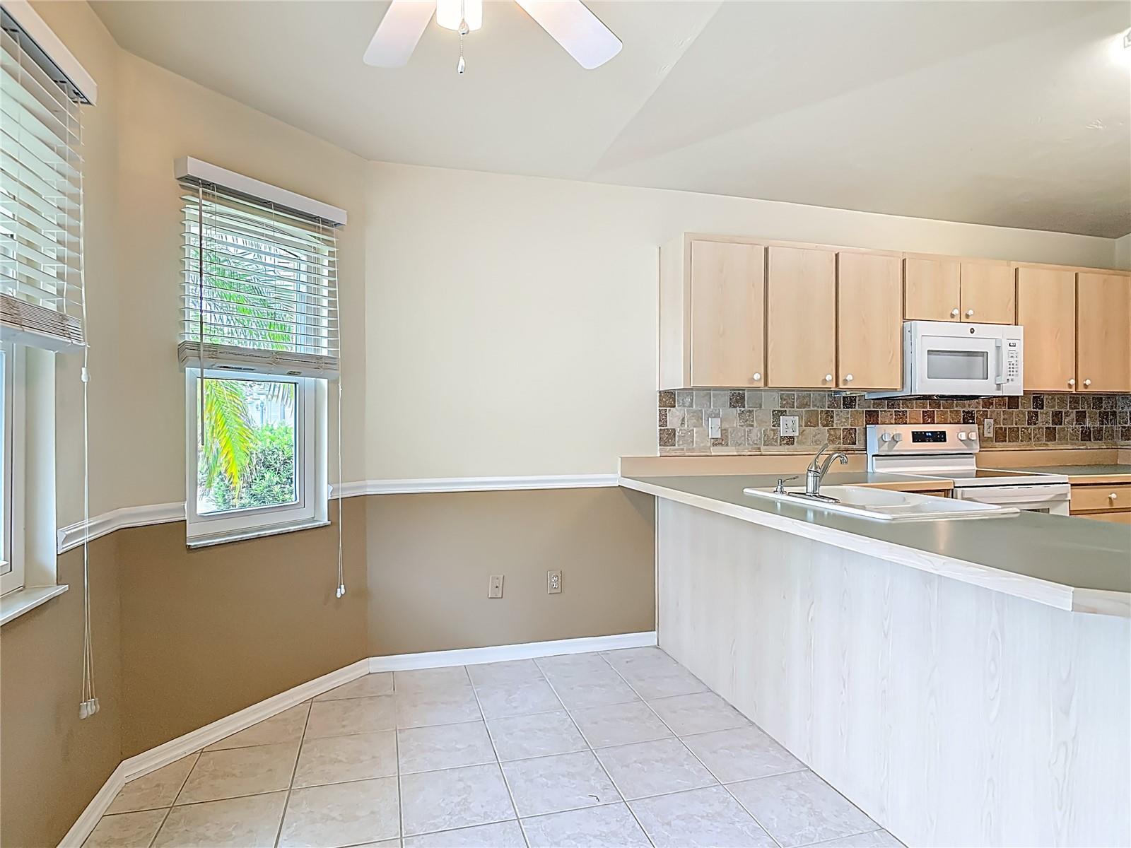 Image 10 of 46 For 1345 Wayne Avenue