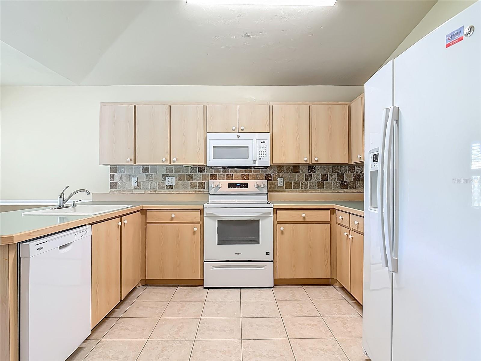 Image 7 of 46 For 1345 Wayne Avenue