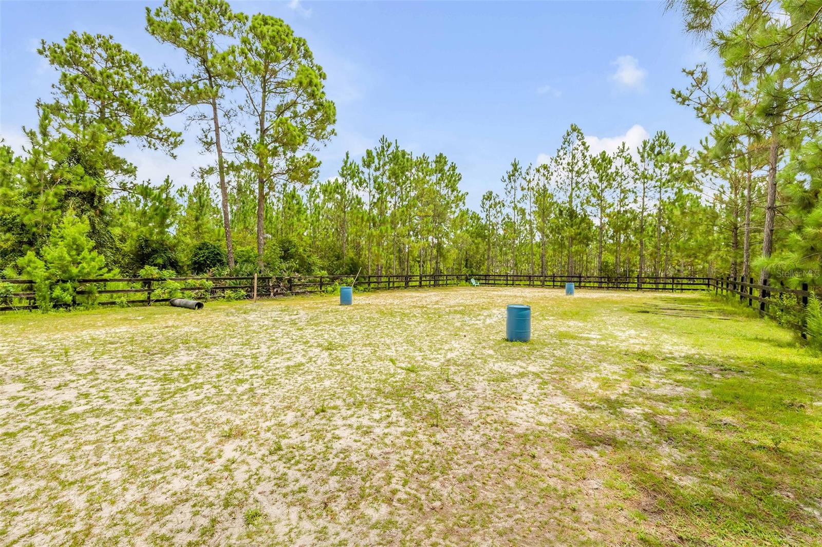 Image 19 of 73 For 4175 Saddle Club Drive