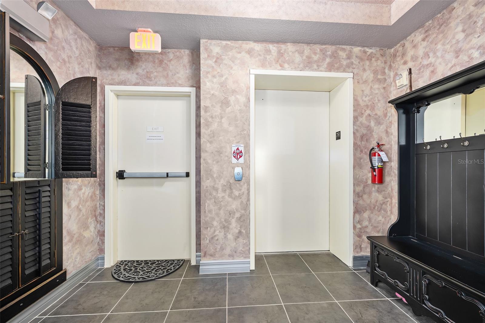Image 11 of 76 For 3851 Atlantic Avenue 701