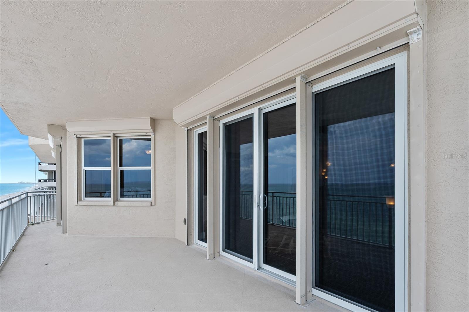 Image 17 of 76 For 3851 Atlantic Avenue 701
