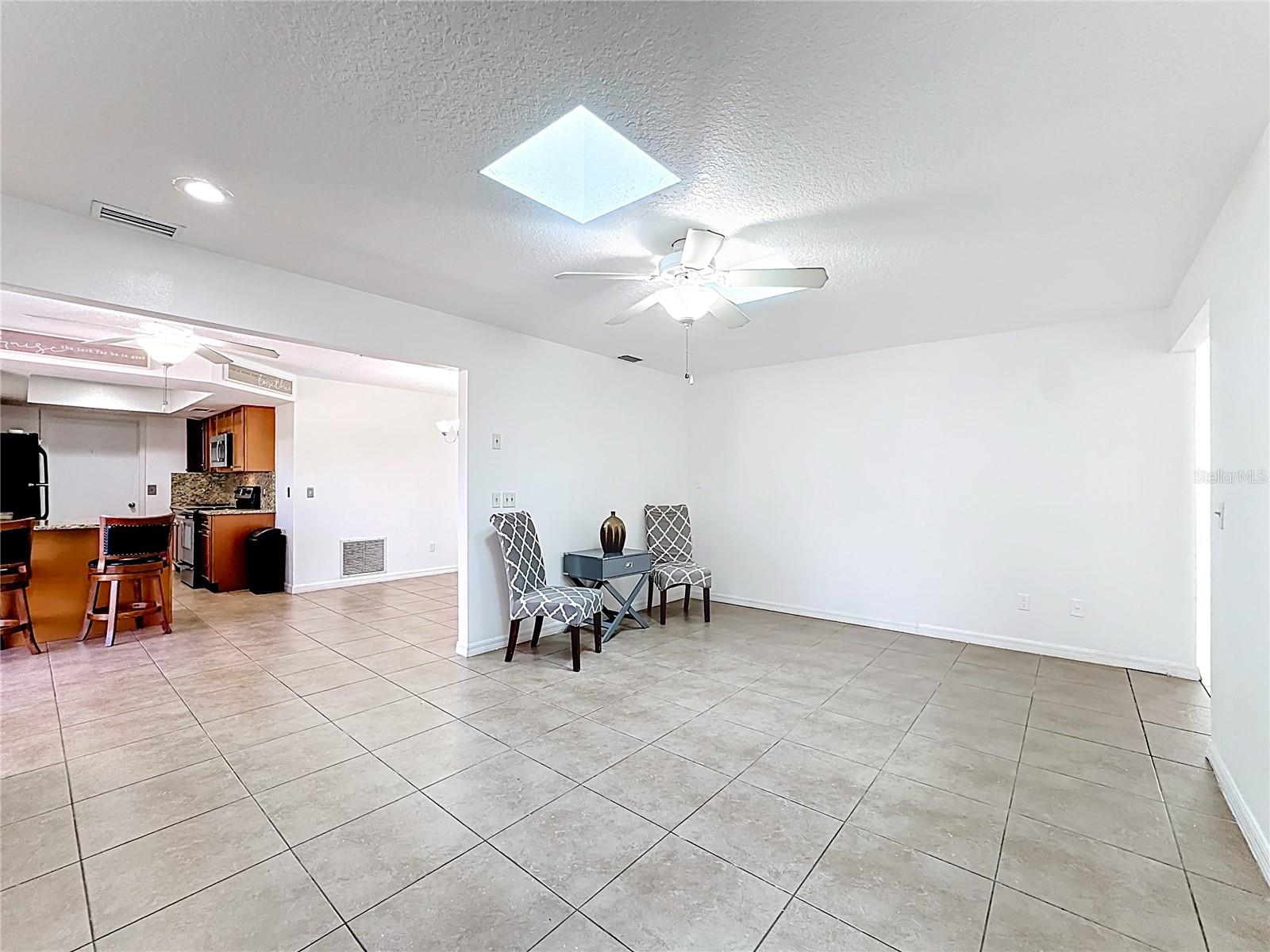 Image 12 of 58 For 1321 Herndon Avenue