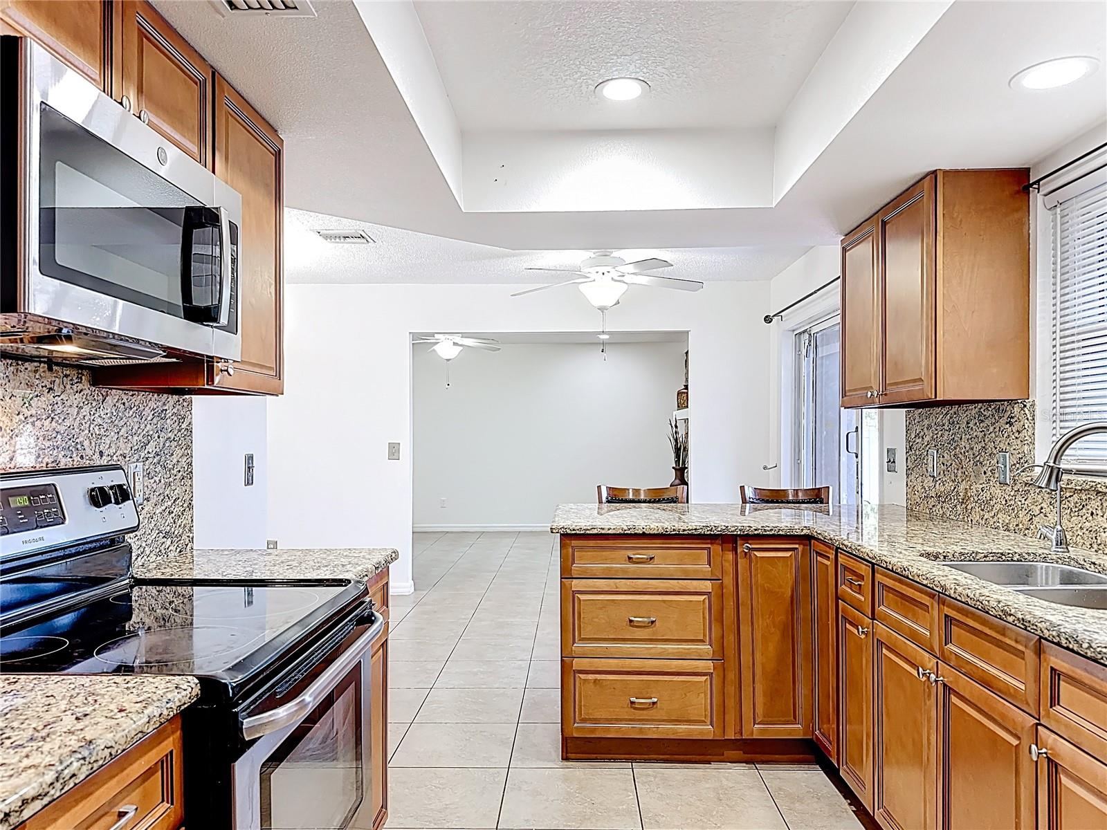 Image 19 of 58 For 1321 Herndon Avenue