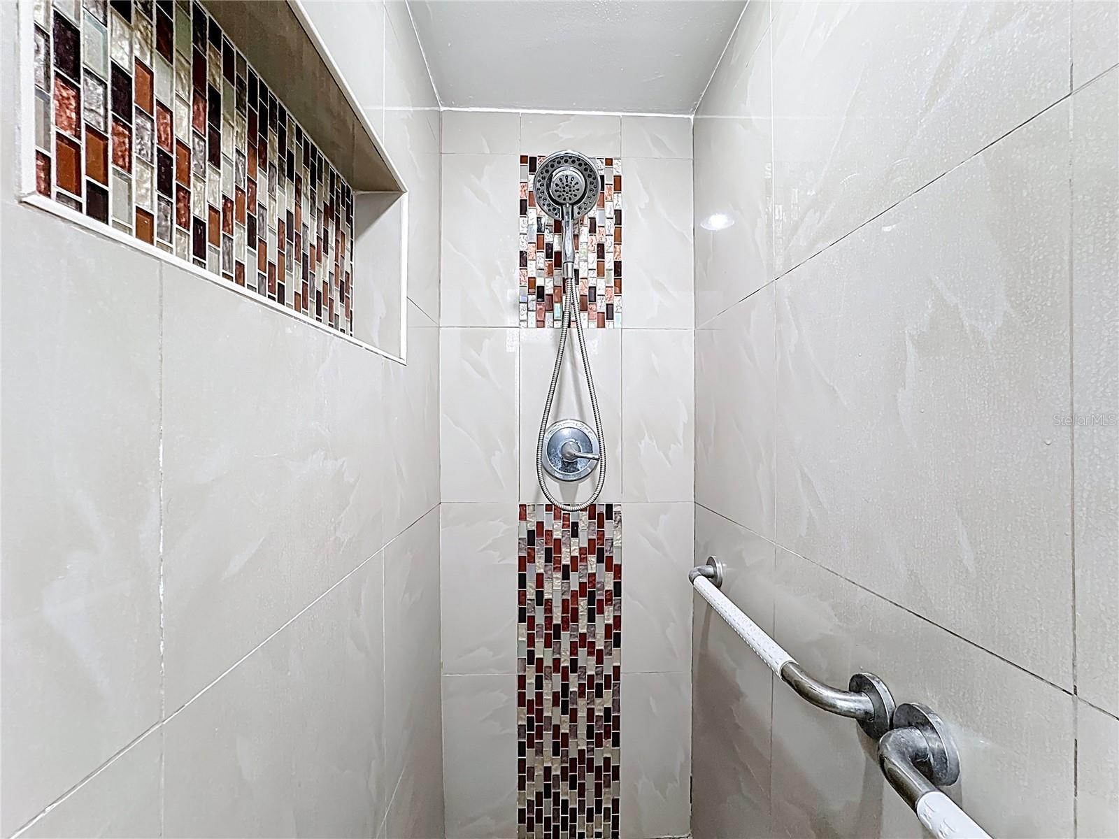 Image 41 of 58 For 1321 Herndon Avenue