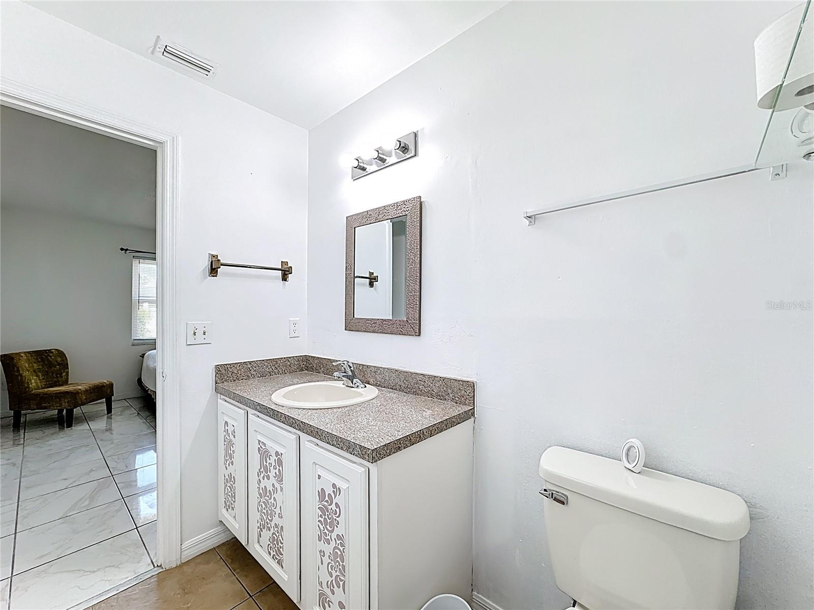 Image 43 of 58 For 1321 Herndon Avenue