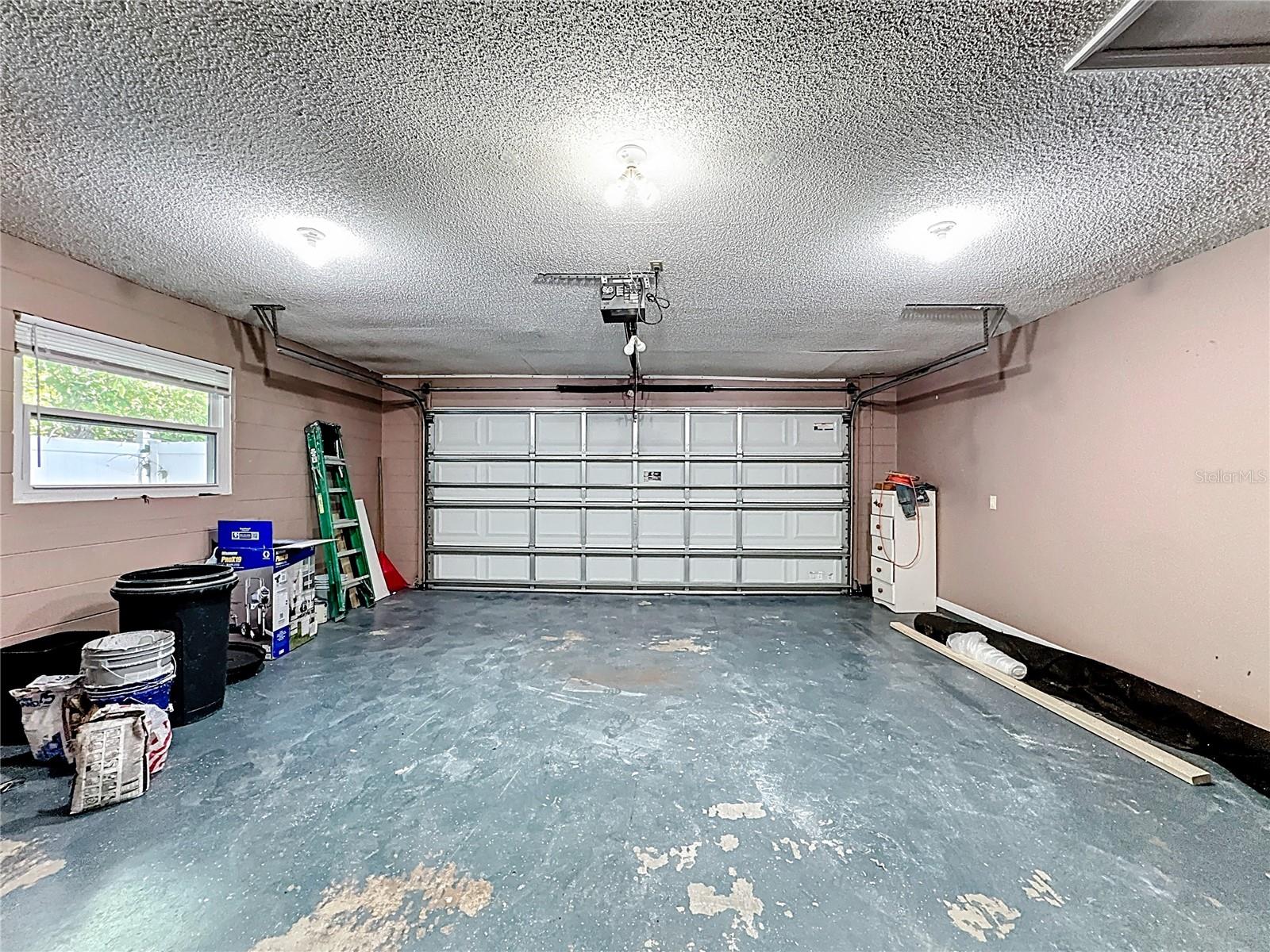 Image 47 of 58 For 1321 Herndon Avenue