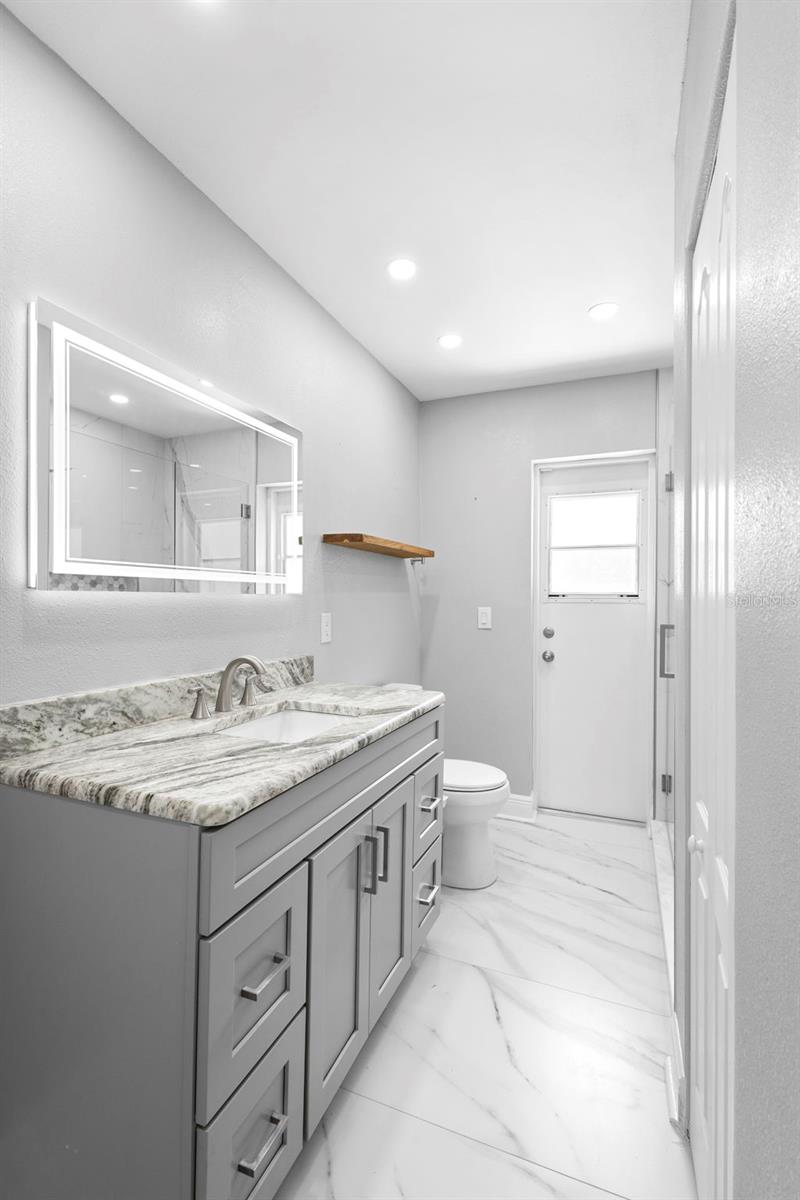 Image 40 of 70 For 124 Lake Molly Avenue