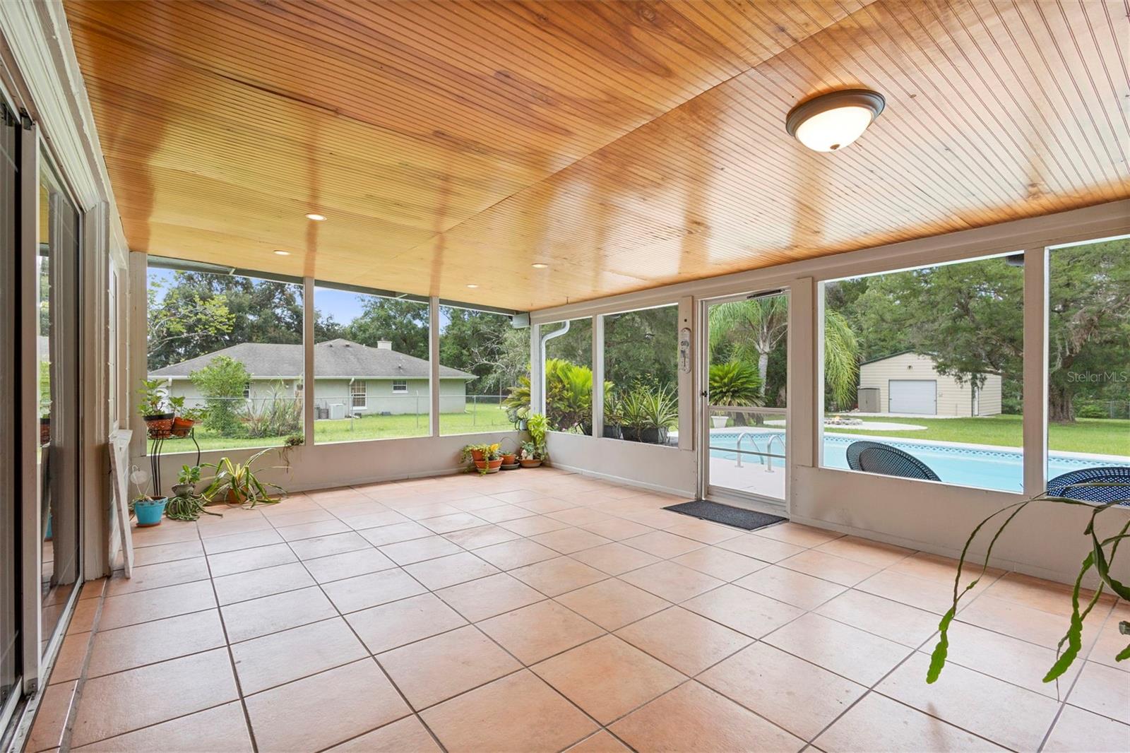 Image 41 of 70 For 124 Lake Molly Avenue