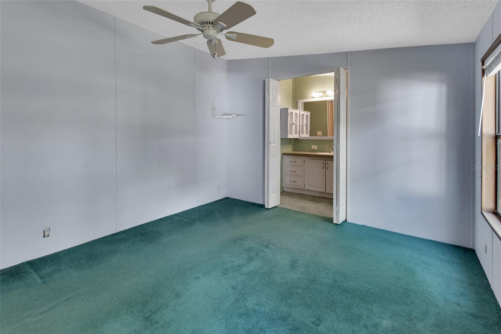 Image 16 of 51 For 27834 Veva Avenue
