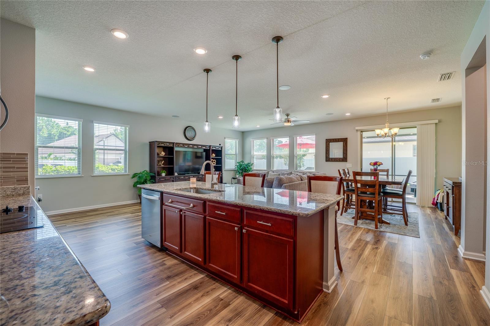 Image 12 of 40 For 454 Tuscany Chase Drive