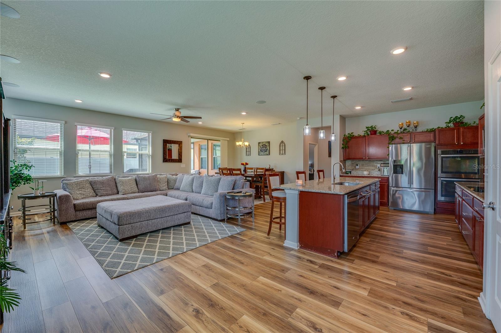 Image 9 of 40 For 454 Tuscany Chase Drive