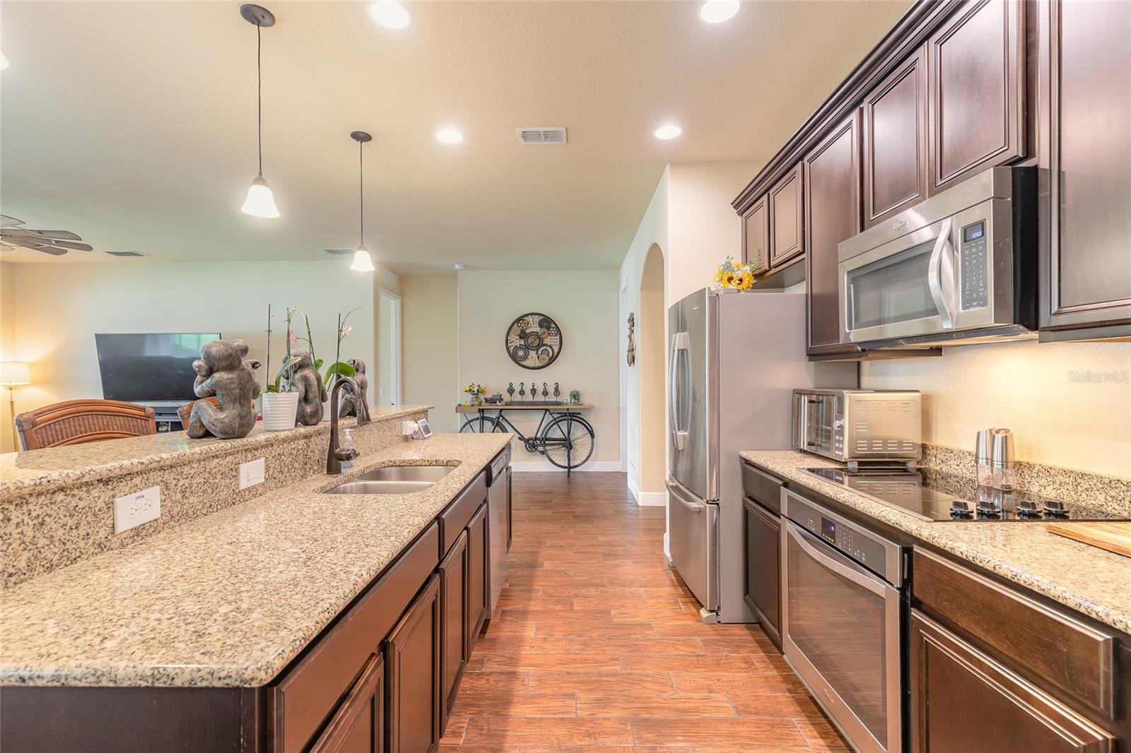 Image 23 of 47 For 1399 Outrigger Circle